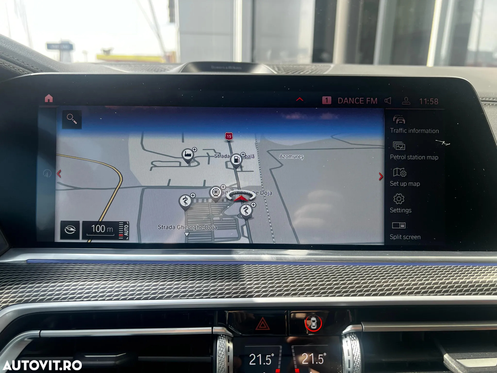 BMW X5 M M50i - 28
