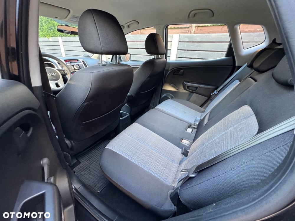Kia Venga 1.4 M - 17