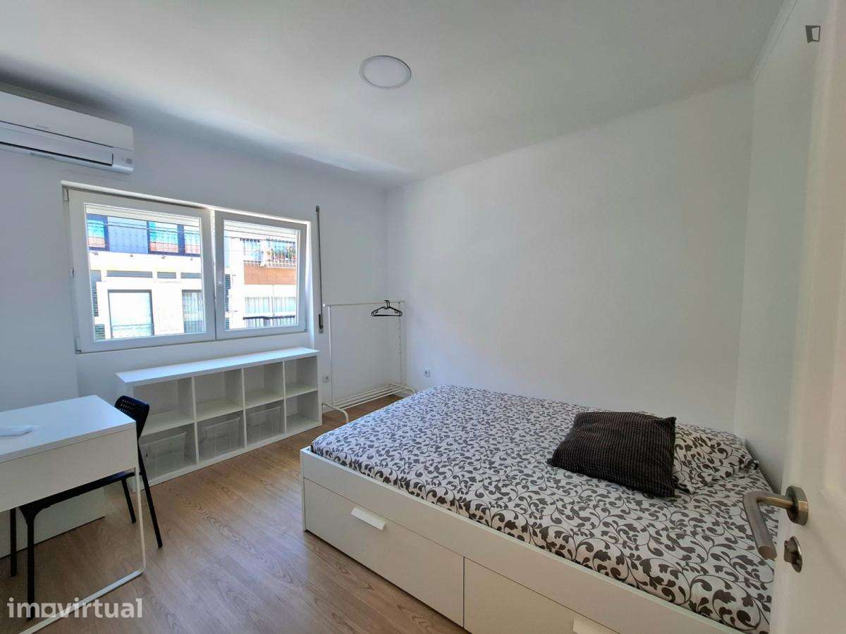 Quarto - localizado em Rio Tinto Porto - Grande imagem: 5/28