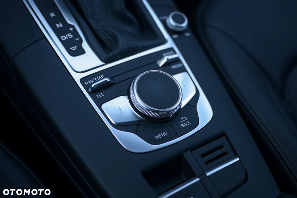 Audi A3 Sportback 1.6 TDI Sport S tronic - 16