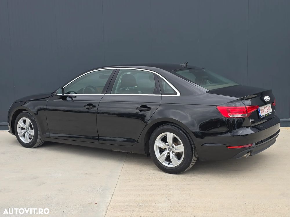Audi A4 2.0 TDI DPF clean multitronic Ambiente - 3
