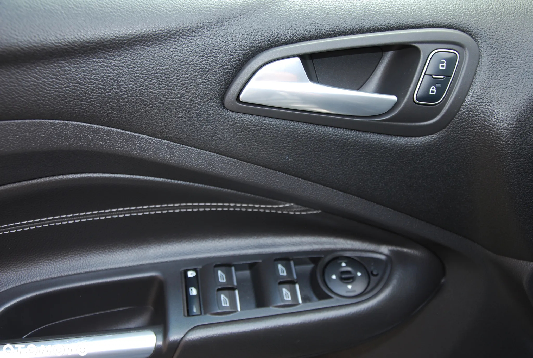 Ford Grand C-MAX 1.5 TDCi Start-Stopp-System Titanium - 33