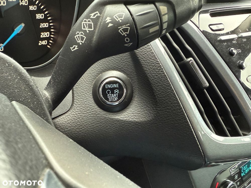 Ford Focus 1.6 EcoBoost Titanium - 19