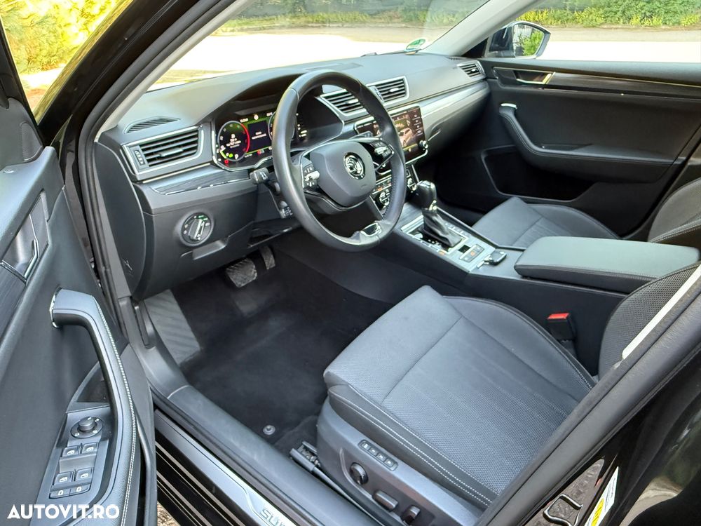 Skoda Superb 2.0 TDI DSG Style - 8