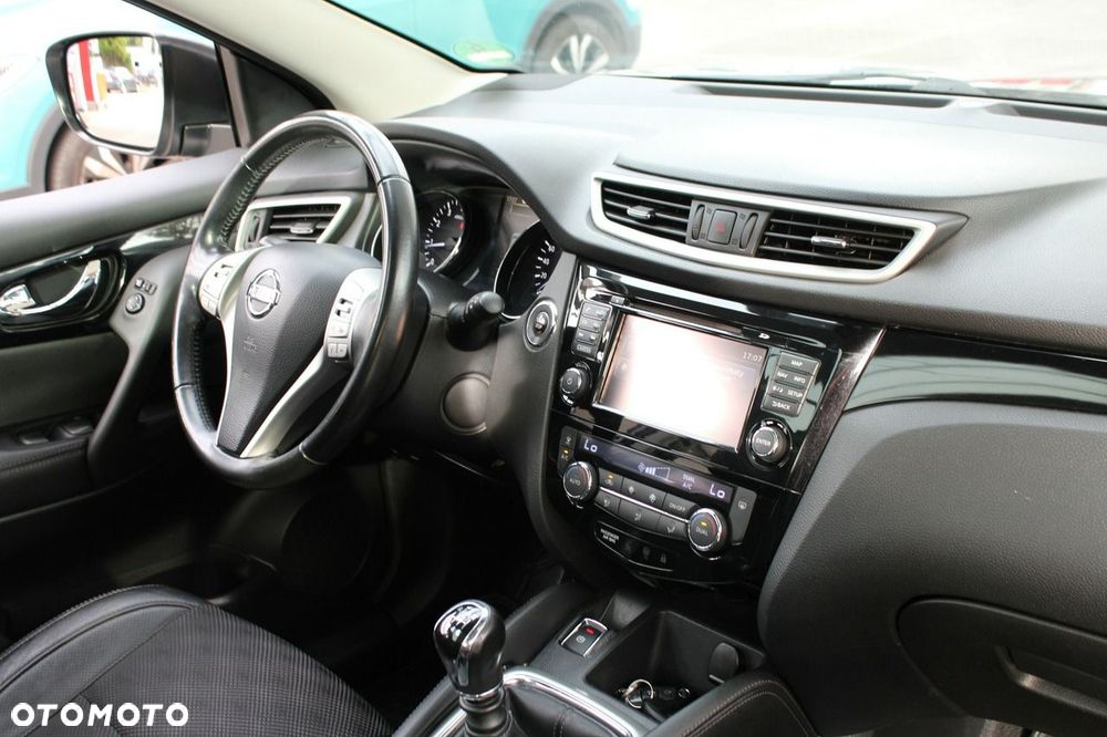 Nissan Qashqai 1.6 DIG-T N-Connecta - 25