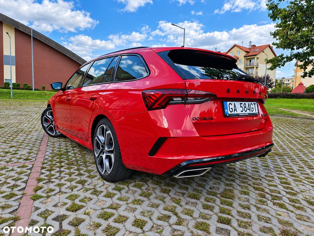 Skoda Octavia 2.0 TSI RS 245 - 13