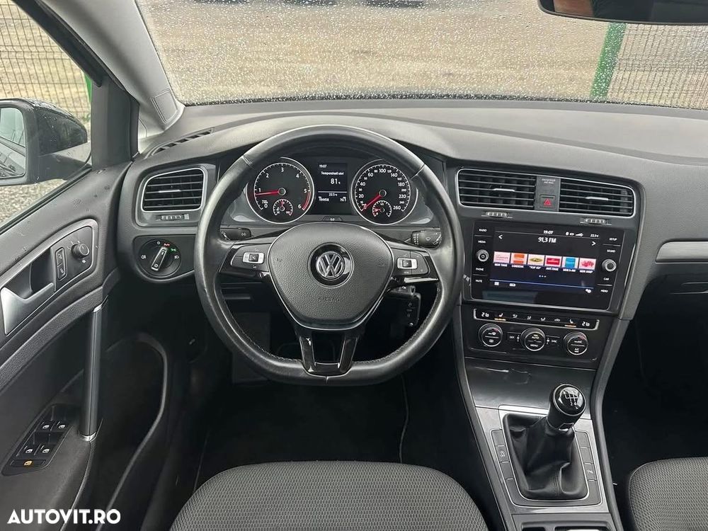 Volkswagen Golf - 7