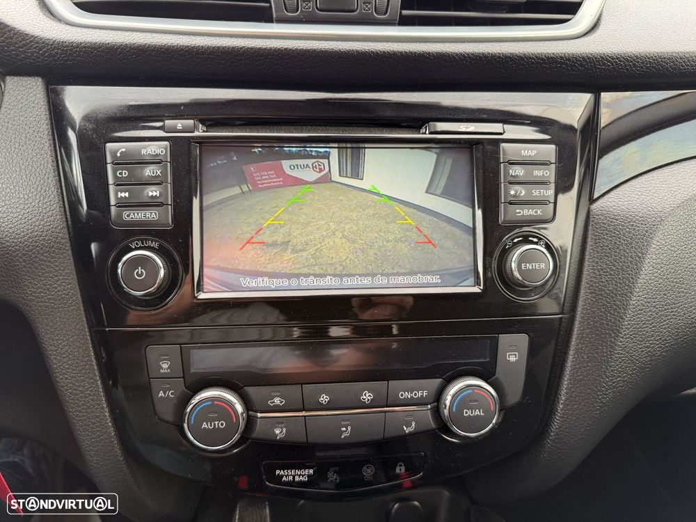 Nissan Qashqai 1.5 dCi N-Connecta - 15