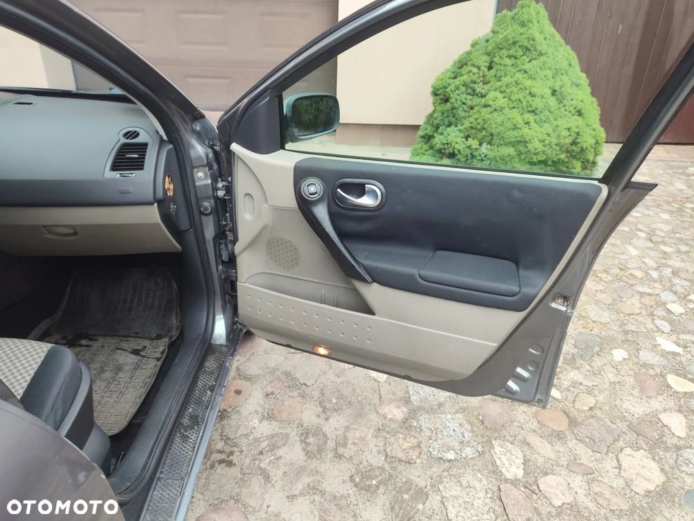 Renault Megane 1.9 dCi Luxe Dynamique - 11