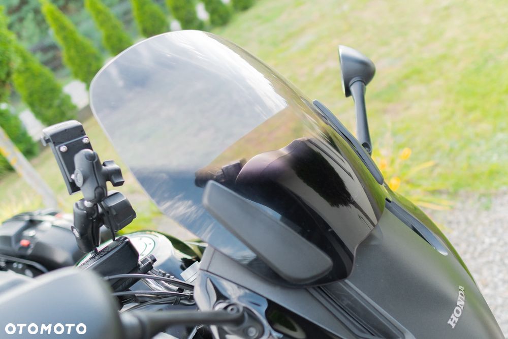 Honda CBF - 15