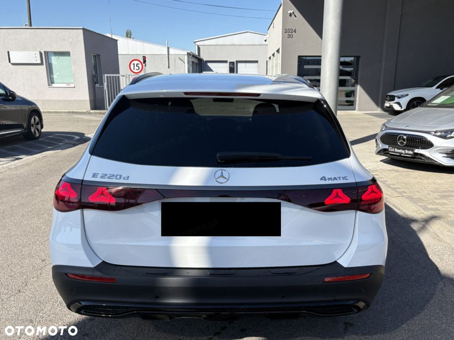 Mercedes-Benz Klasa E 220 d mHEV 4-Matic All-Terrain Avantgarde 9G-Tronic - 7
