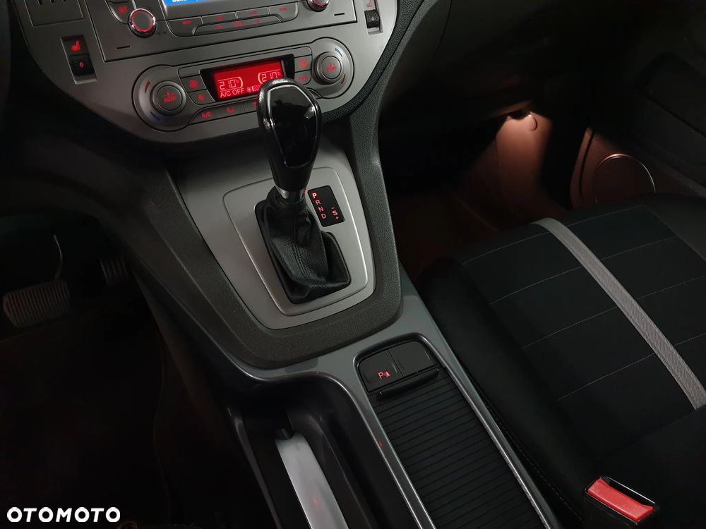 Ford Kuga 2.0 TDCi 4x4 Individual - 26