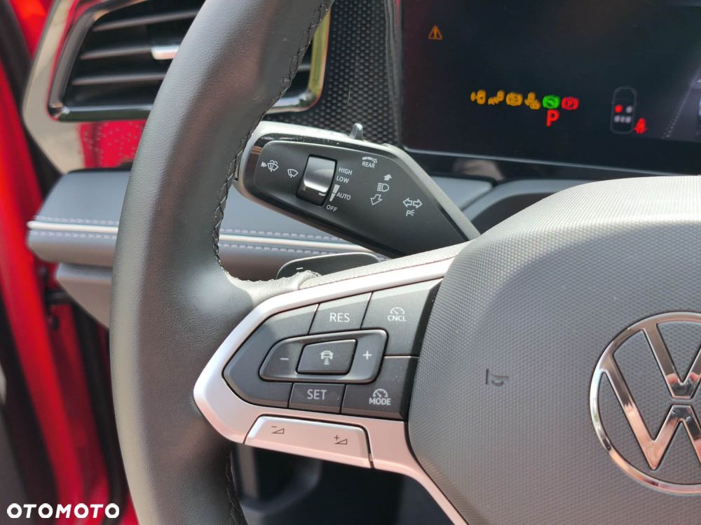 Volkswagen Passat 2.0 TDI SCR DSG Business - 22