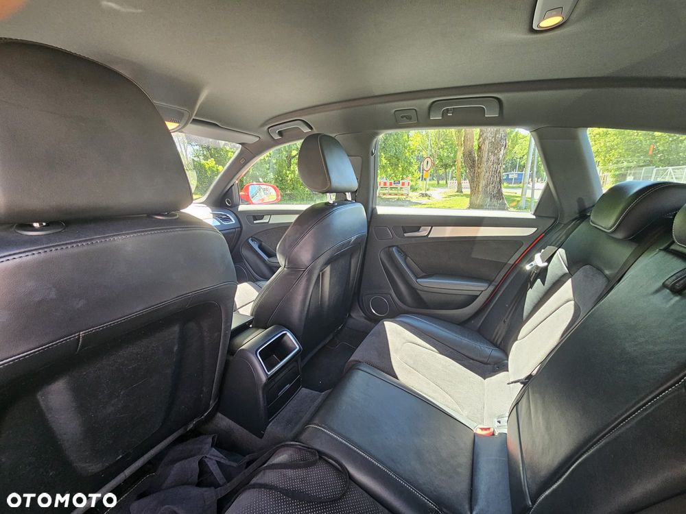 Audi A4 Avant 2.0 TDI - 11