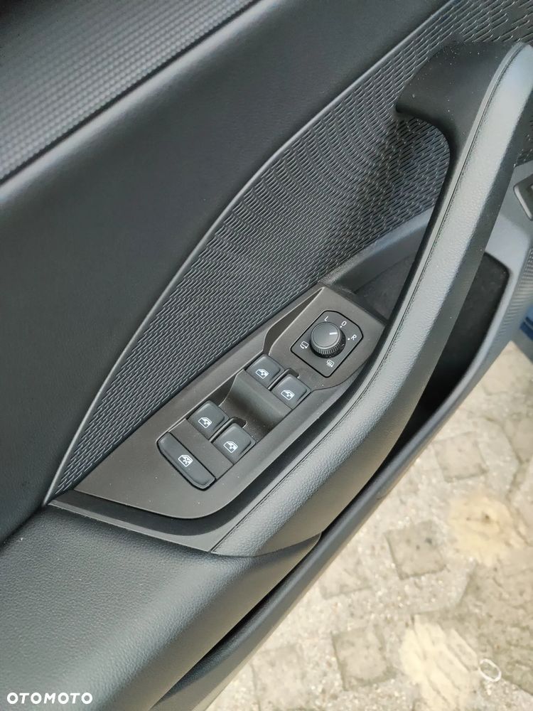 Skoda Octavia 2.0 TDI Clever - 27