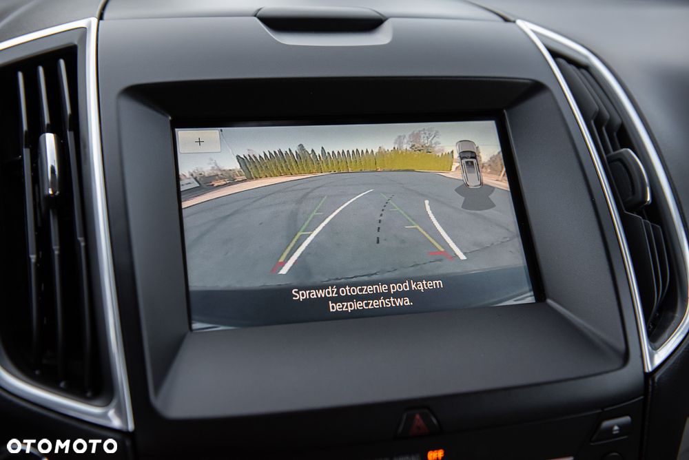 Ford Edge - 7