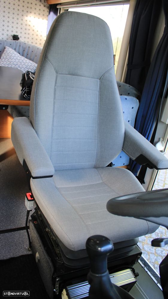 Hymer B-Star-Line B644 Garagem XXL - 38