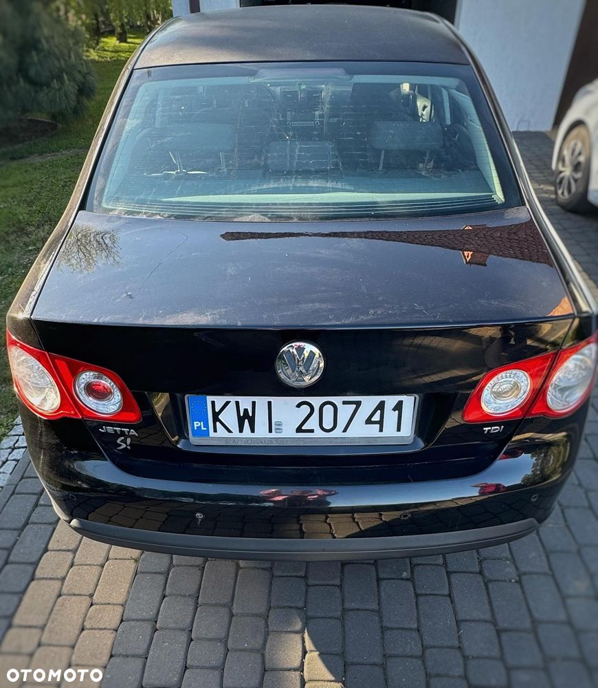 Volkswagen Jetta 1.9 TDI DPF Comfortline - 6
