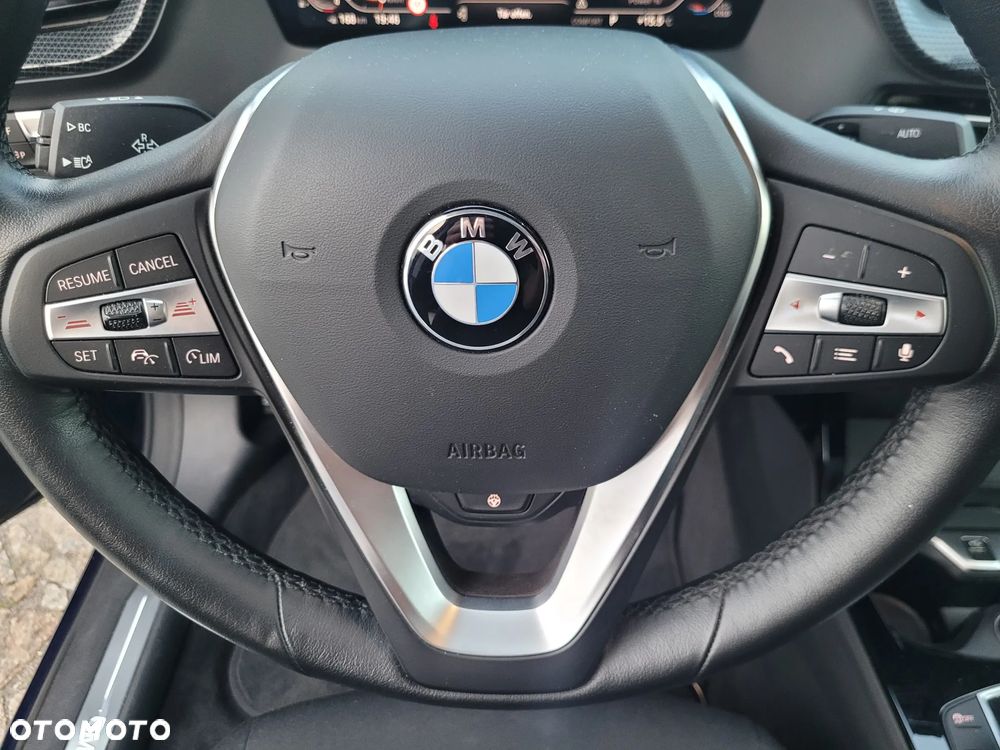 BMW Seria 2 218i Business Edition - 32