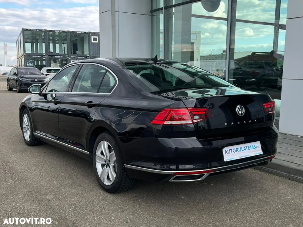 Volkswagen Passat 2.0 TDI DSG Highline - 5
