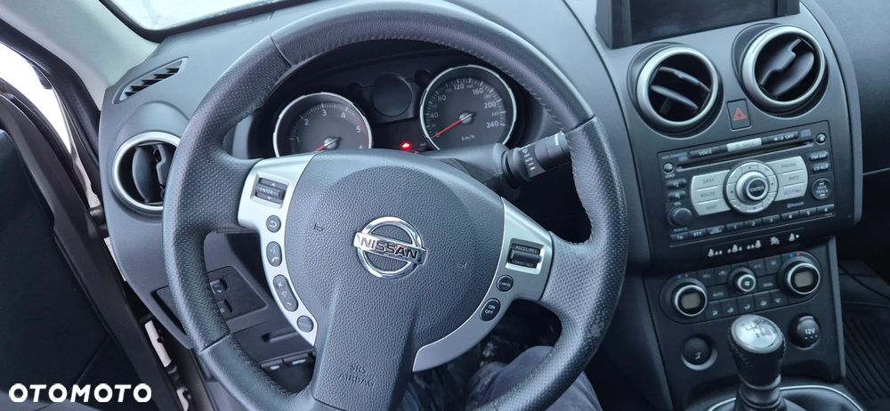 Nissan Qashqai+2 2.0 dCi DPF acenta - 37