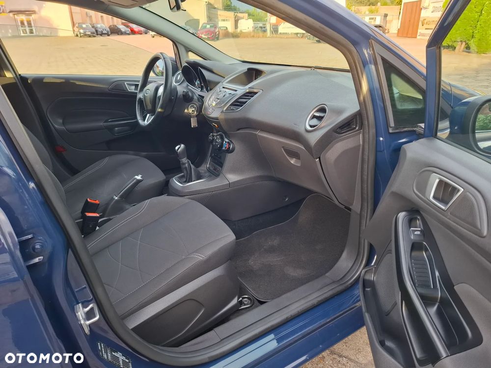 Ford Fiesta 1.25 Celebration - 5