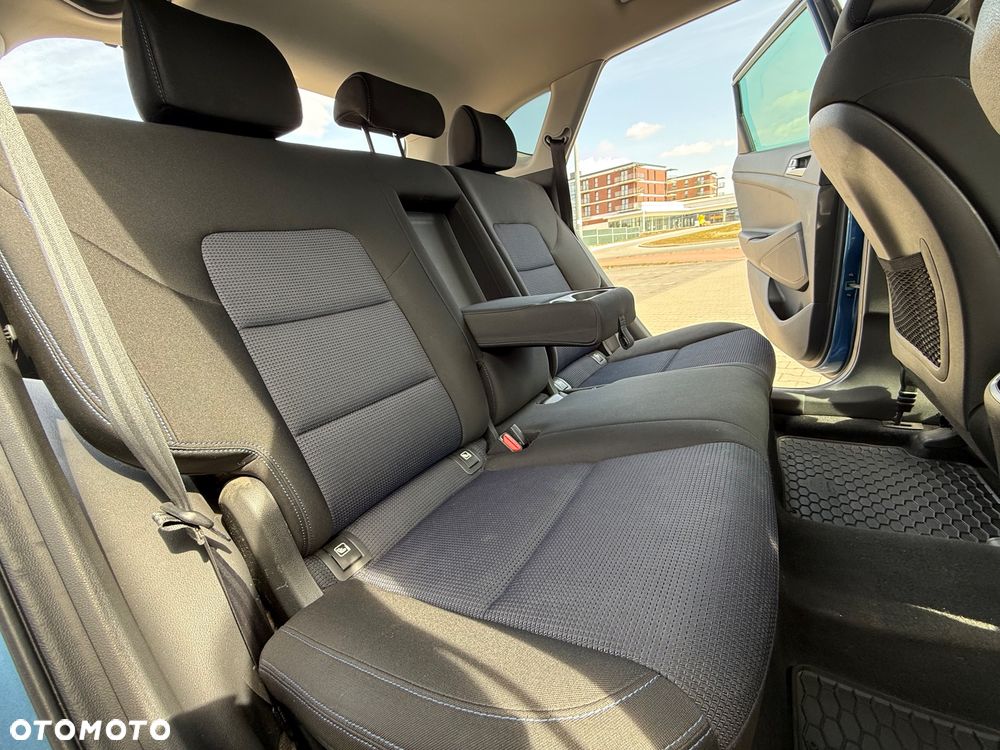 Hyundai Tucson blue 1.7 CRDi 2WD Passion - 13