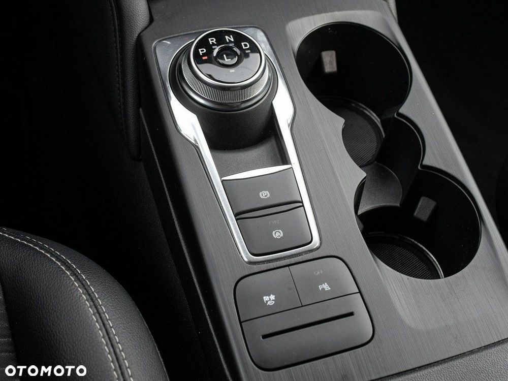 Ford Kuga 2.5 FHEV AWD Titanium X - 19