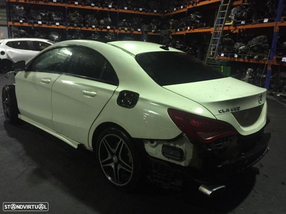 Mercedes CLA 220 cdi (c117) de 2014 para peças - 1
