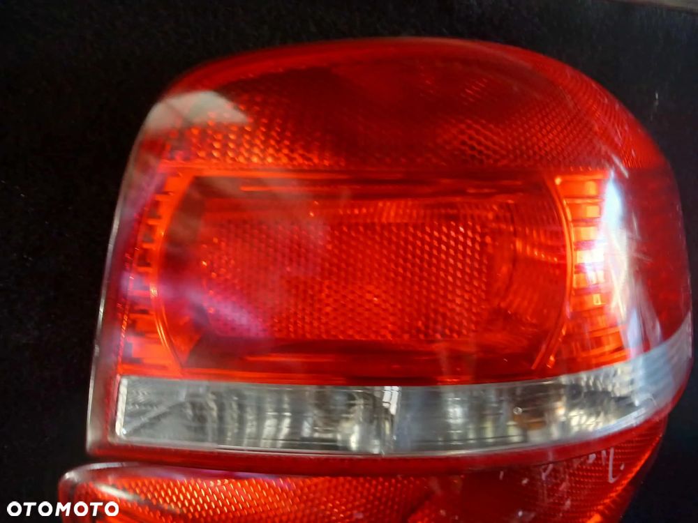 Audi A3 8P lampa tylna  prawa - 1