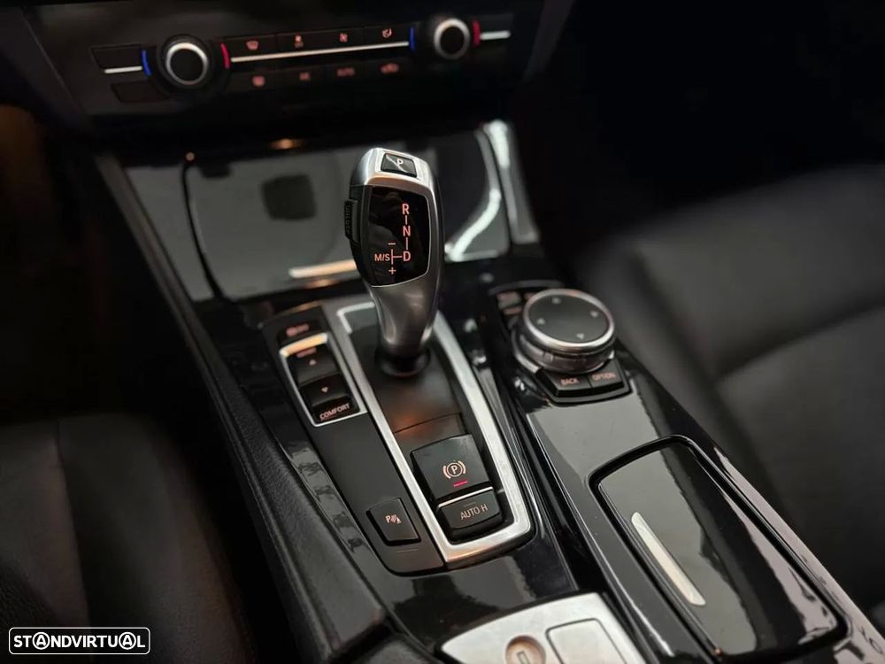 BMW 520 d Line Luxury Auto - 22