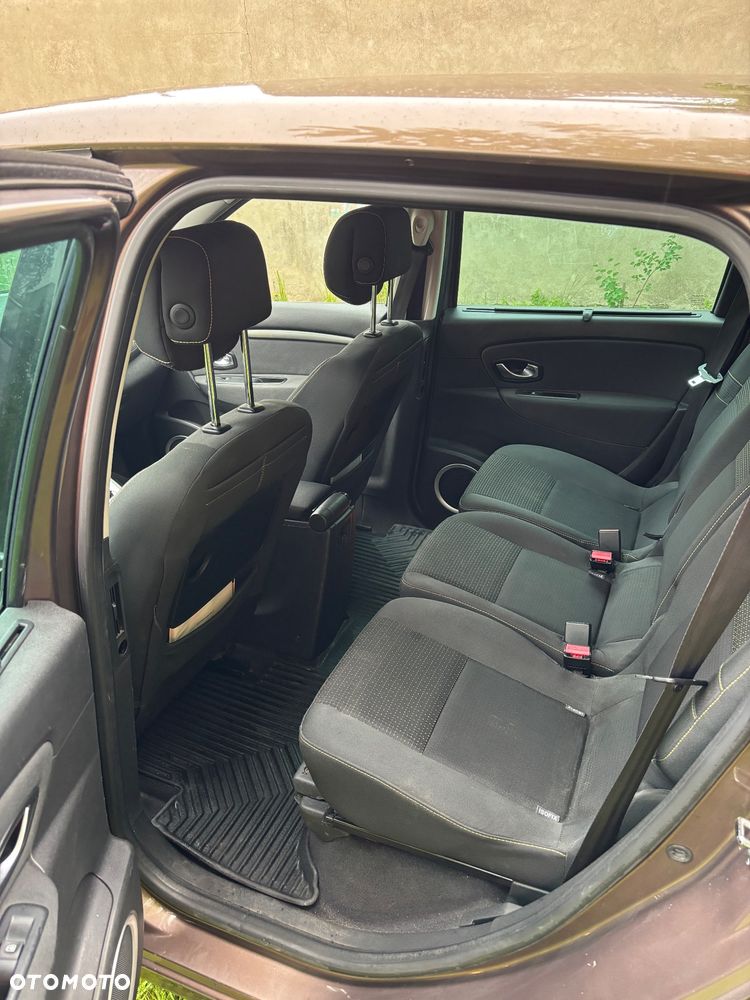 Renault Scenic 1.9 dCi Emotion - 4