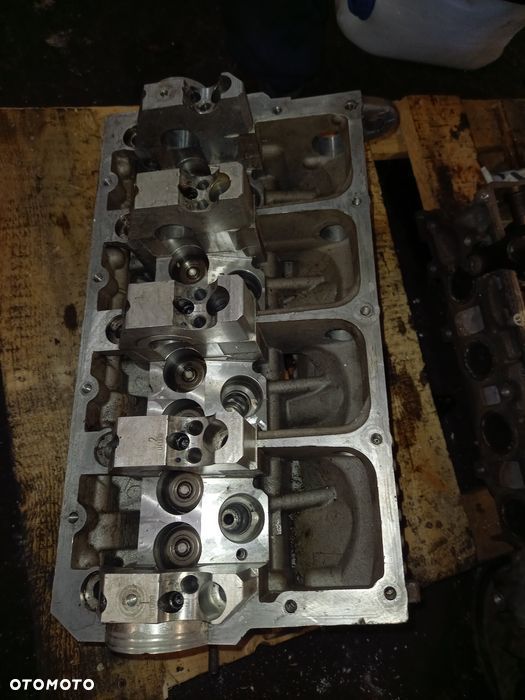 Glowica silnika 1.9 tdi vw audi golf