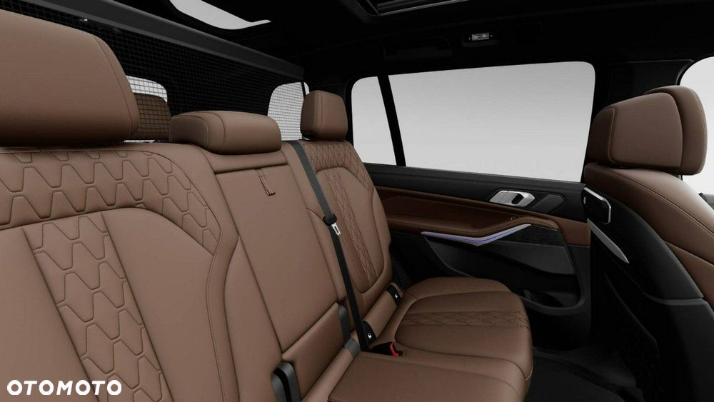 BMW X7 - 15
