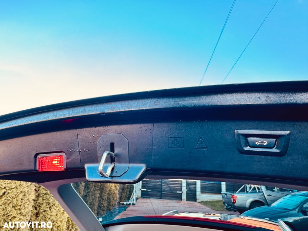 BMW Seria 5 520d Touring - 6