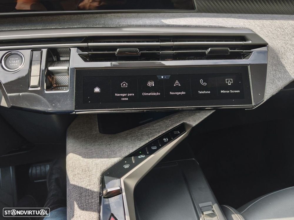 Peugeot 3008 1.2 Hybrid Allure e-DCS6 - 38