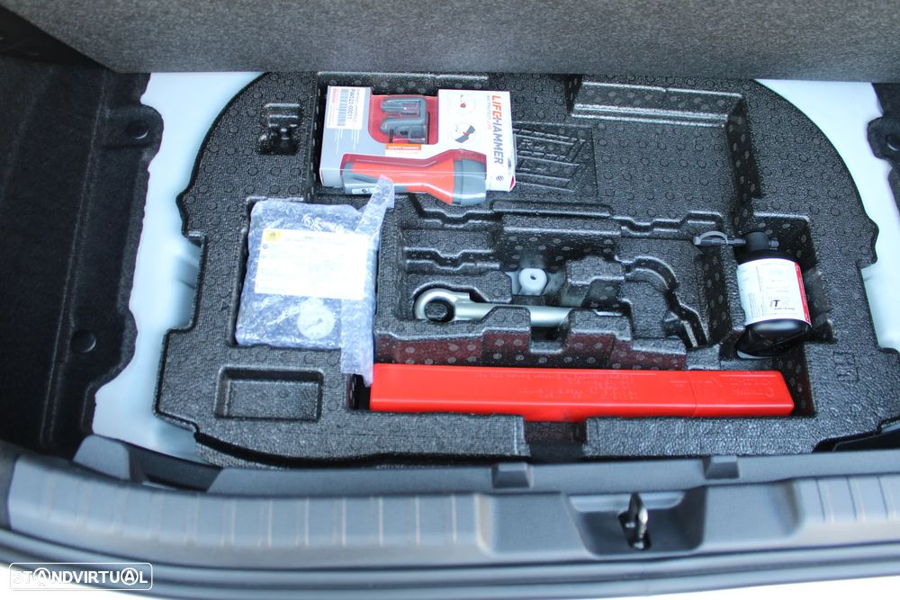 Toyota Corolla 1.8 Hybrid Exclusive - 53