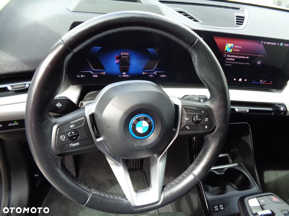 BMW iX1 eDrive20 xLine - 16