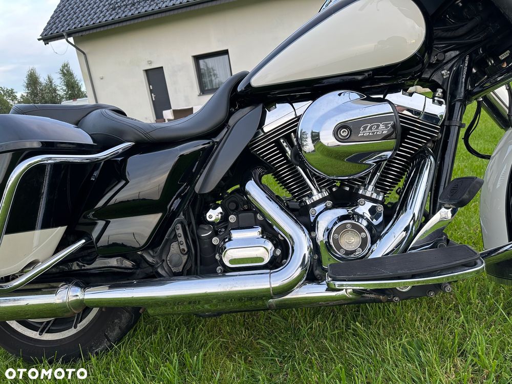 Harley-Davidson FLHT Electra Glide Standard - 8
