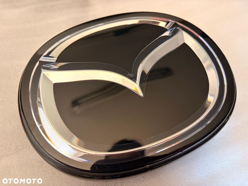 MAZDA 3 CX-30 CX30 Emblemat przedni Znaczek przód pod radar BDER51730 lub BCKB51730 - 2