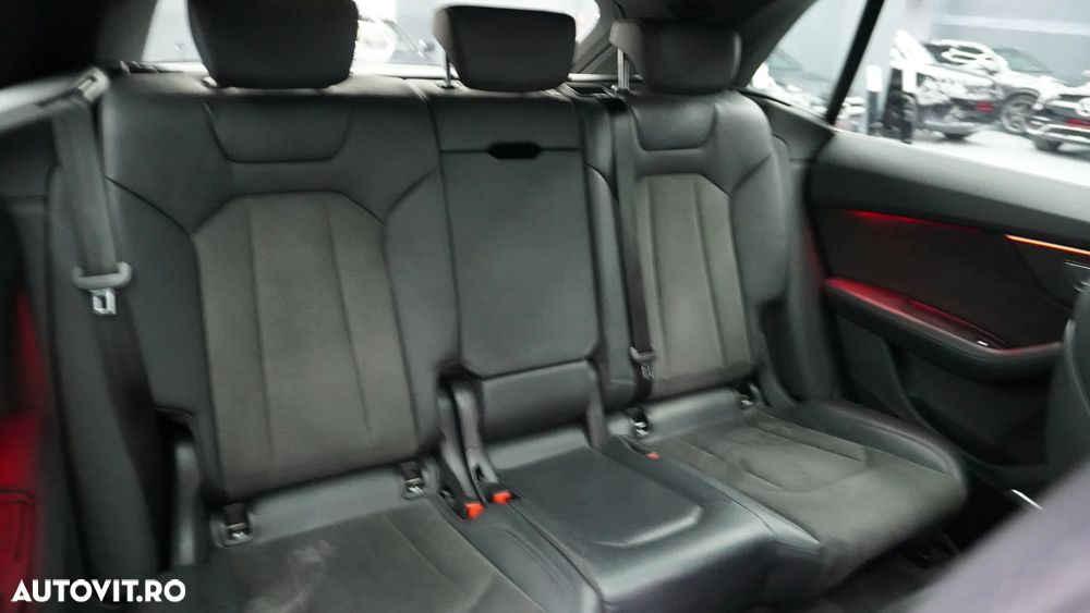 Audi RS Q8 RSQ8 4.0 TFSI quattro MHEV Tiptronic - 24