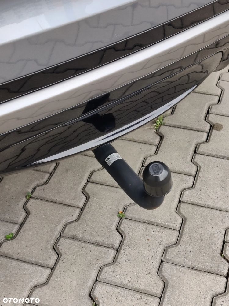 Land Rover Range Rover Velar 3.0 SD6 R-Dynamic SE - 23