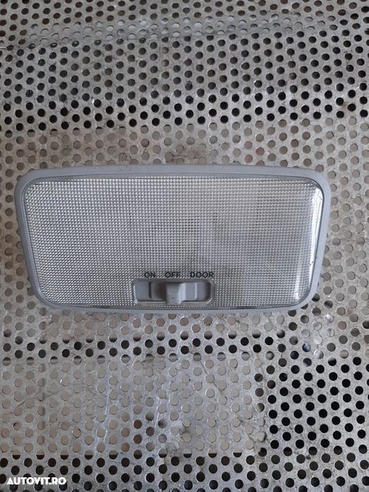 Plafoniera Toyota RAV 4 An 2006-2010 Dezmembrez Toyota Rav 4 - 3