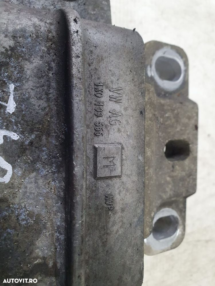 Suport cutie viteze 1k0199555m 1.9 tdi BLS Audi A3 8P/8PA [facelift] - 3