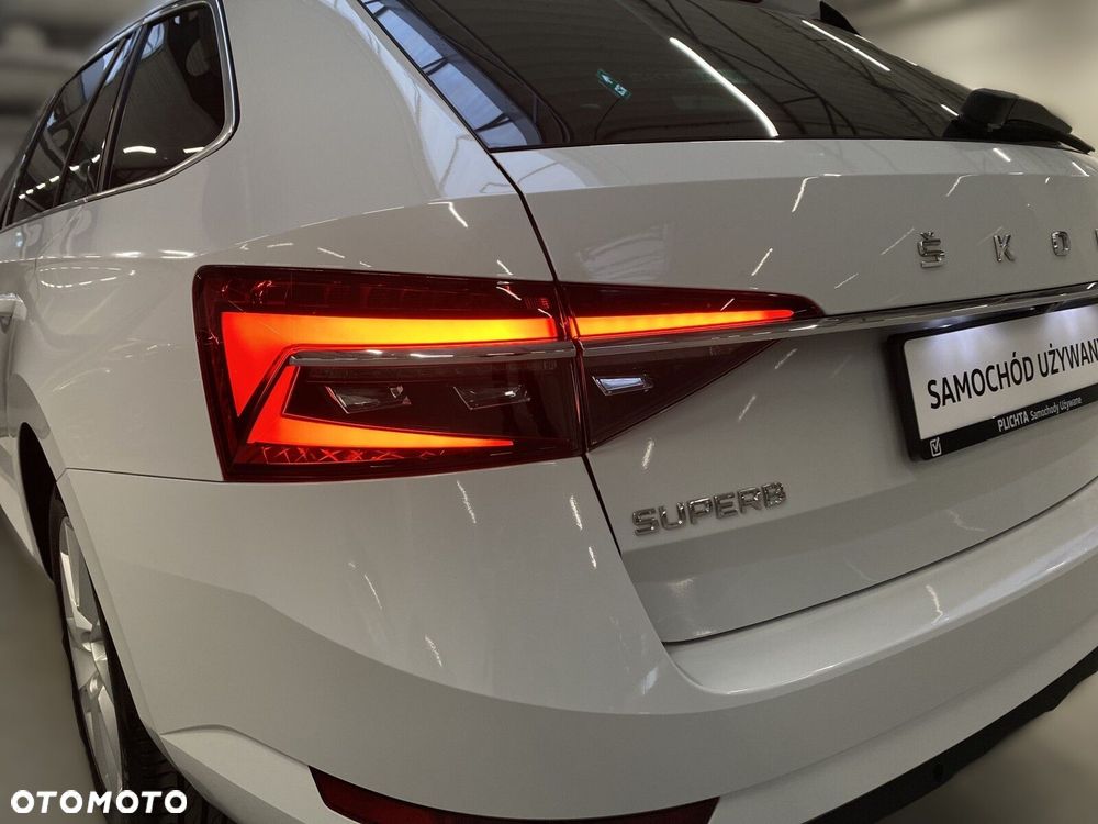 Skoda Superb 2.0 TDI SCR Ambition DSG - 11