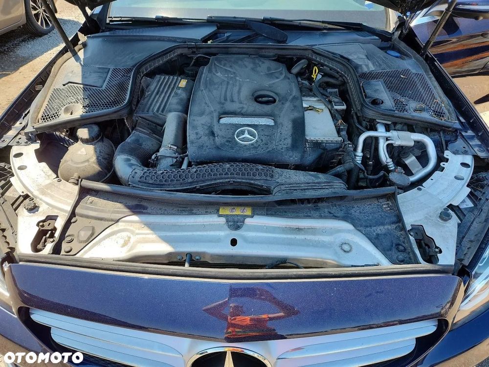 Mercedes-Benz Klasa C 300 9G-TRONIC - 10