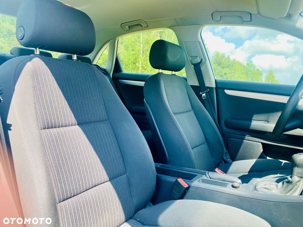 Audi A4 Limousine 2 - 34