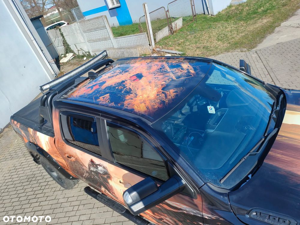 RAM 1500 Crew Cab Shortbed Bighorn - 8