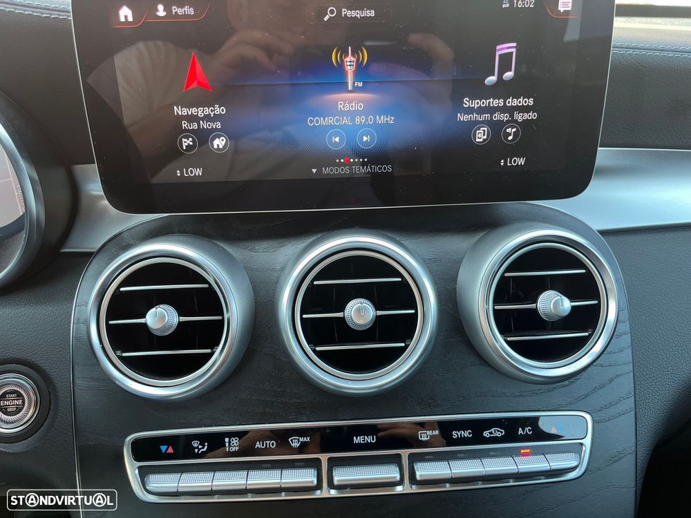 Mercedes-Benz GLC 220 d Coupe 4Matic 9G-TRONIC Exclusive - 29