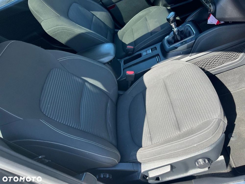 Ford Kuga 2.0 TDCi 4x2 Titanium - 10